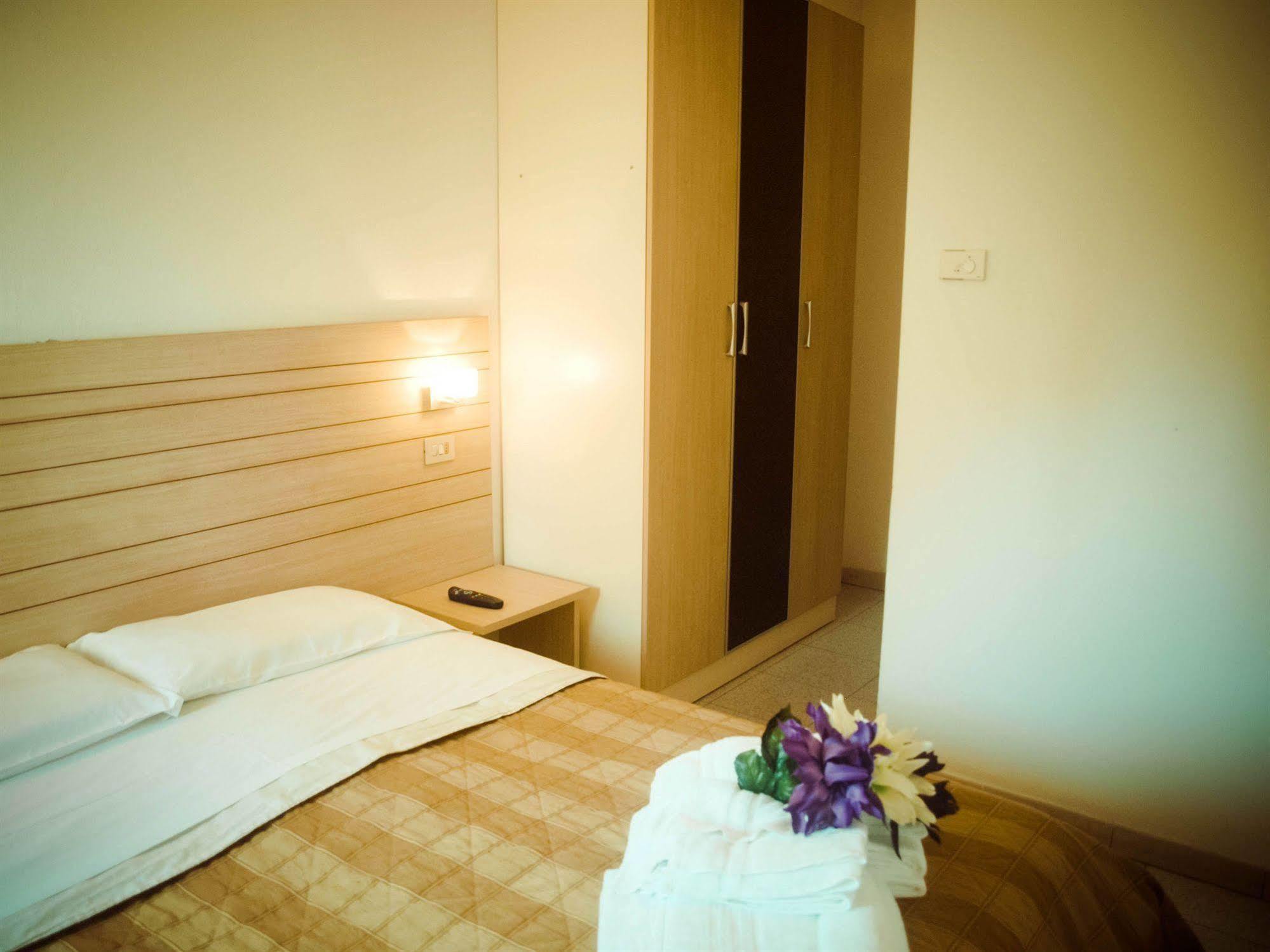 רימיני Residence Internazionale מראה חיצוני תמונה
