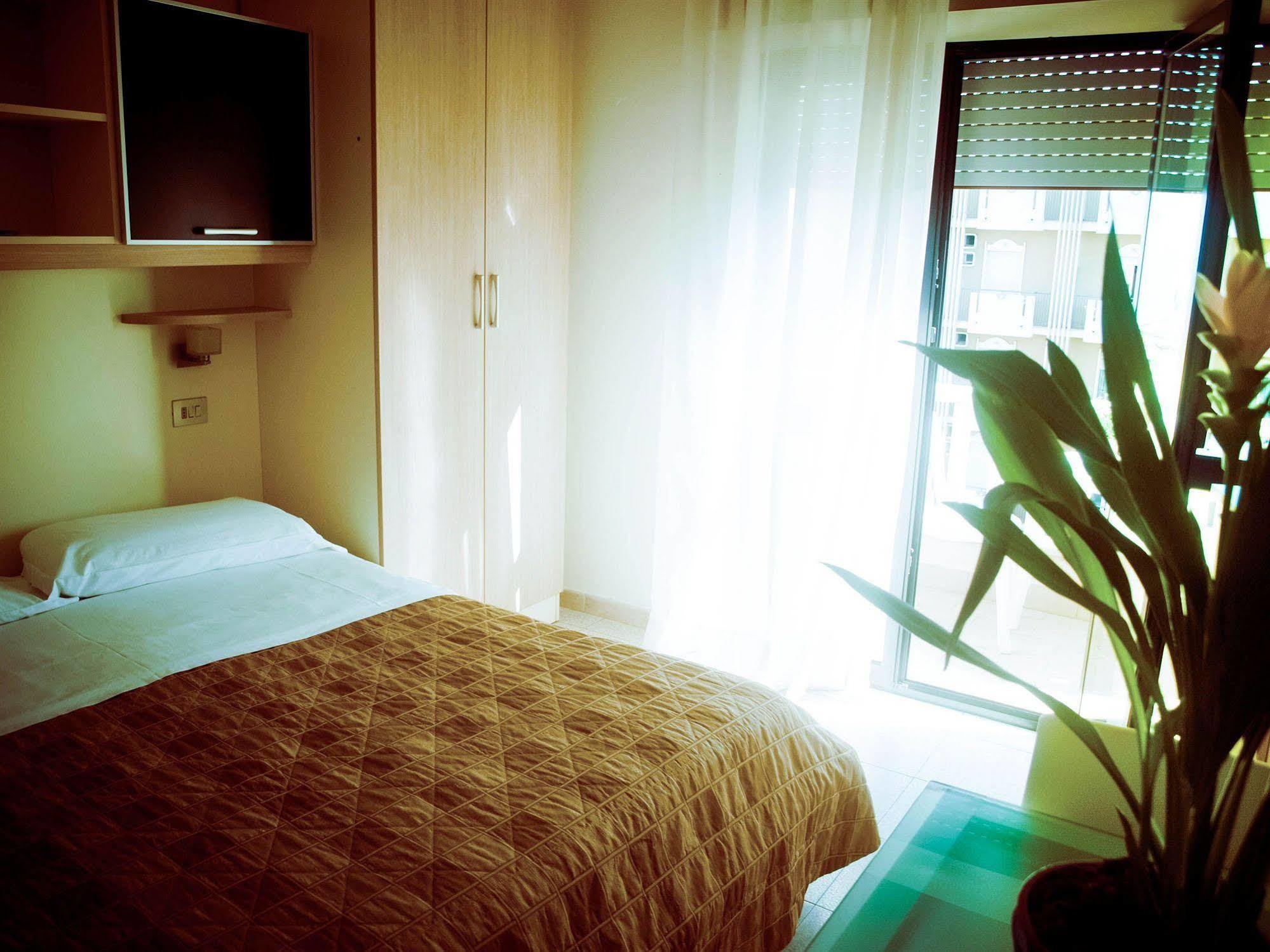 רימיני Residence Internazionale מראה חיצוני תמונה